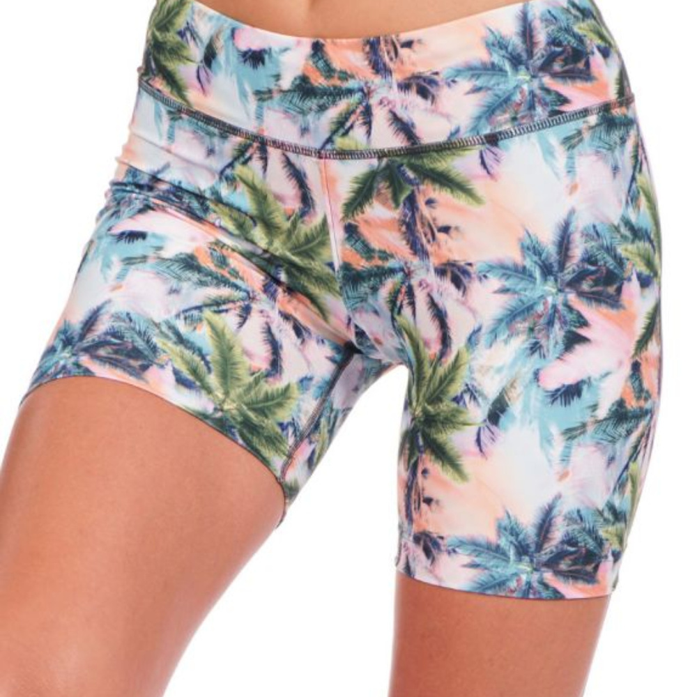 NUX**Tropical Print Biker Short NWT